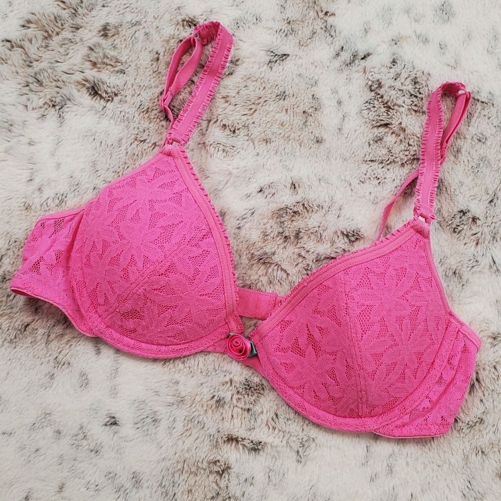 Vintage Fruit Of The Loom Pink Lace Bra Size 34B Floral Rose Ruffle Strap
